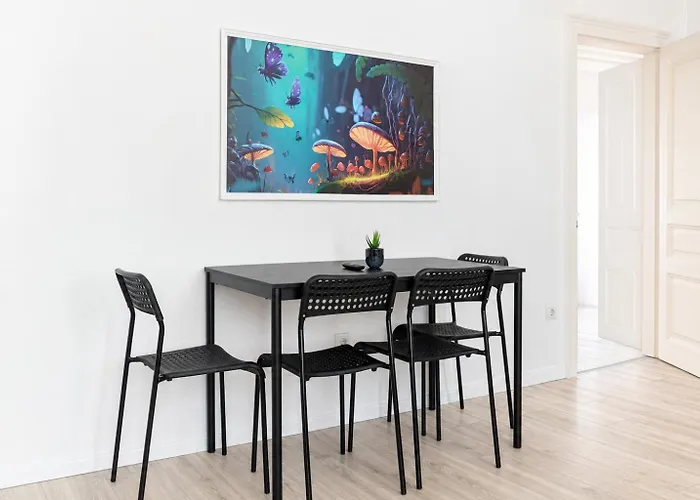 Stylish 2br 11 Min To Meidling Station For Long דירה וינה
