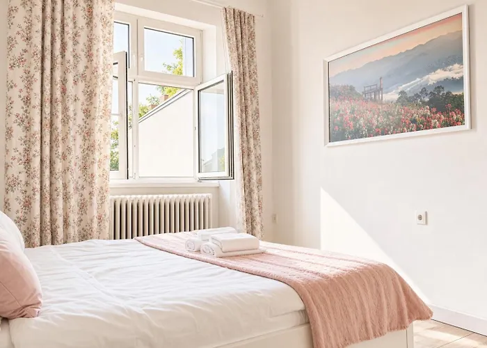 דירה Stylish 2br 11 Min To Meidling Station For Long וינה